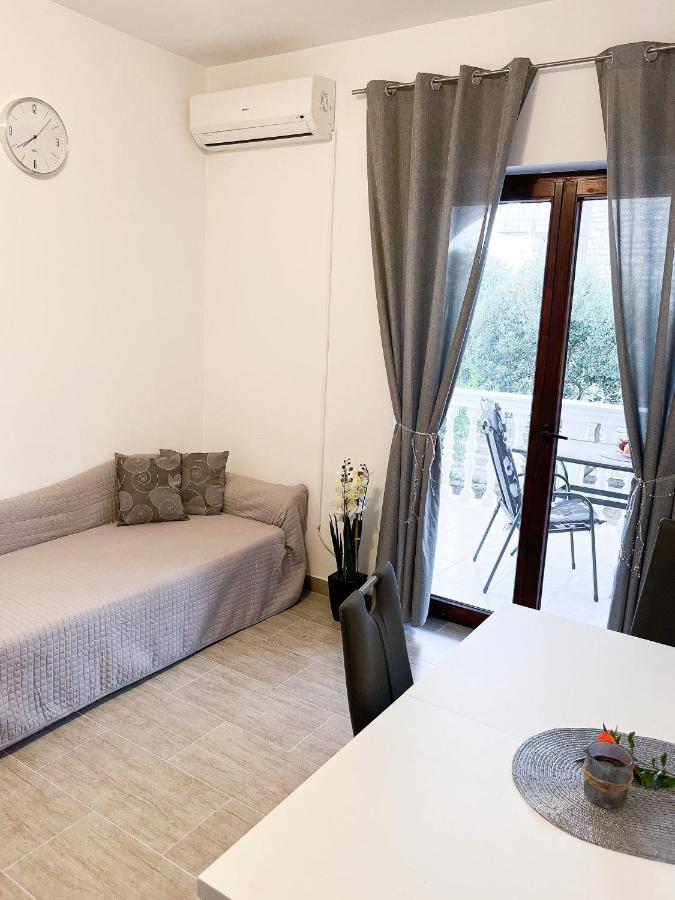 Apartments T&T Trogir Exterior foto